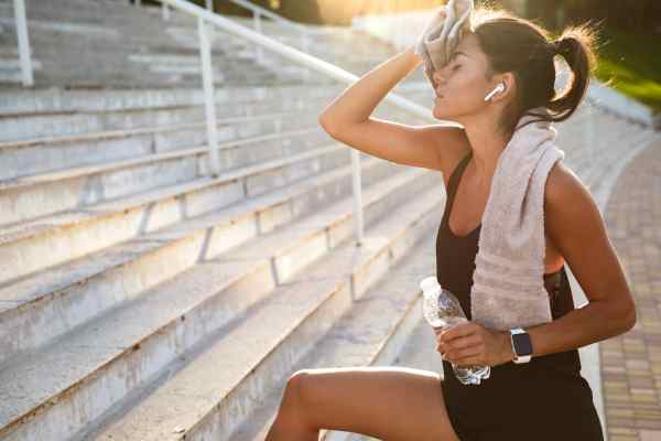 Hydration Hacks for Runners: Propel Your Performance Forward